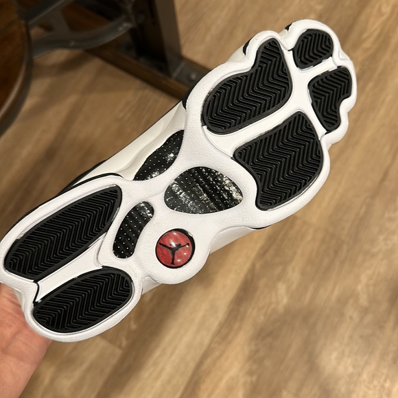 Air Jordan 13 Retro Black White - Picture 4 of 7